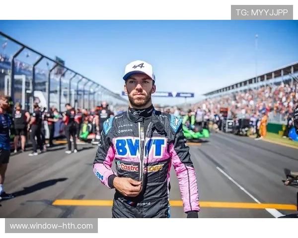 F1赛季即将开启 各车队阵容调整引发车迷热议 F1赛季即将开启 各车队阵容调整引发车迷热议