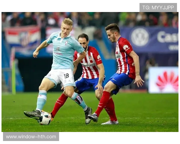 拉斯帕尔马斯俱乐部宣布新赛季阵容调整并目标锁定欧洲赛场 拉斯帕尔马斯俱乐部宣布新赛季阵容调整并目标锁定欧洲赛场